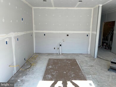 79 Dow St, Bunker Hill, WV 25413 - photo 6