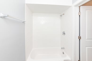 9450 Washington Rd unit 2B, Niles, IL 60714 - photo 5