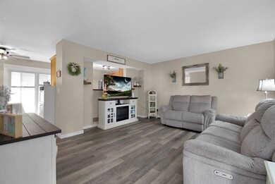5-web-or-mls-7656-reedy-dr