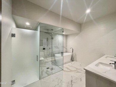 JR Master Bath