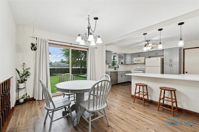 Dining/eat in kitchen