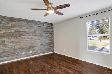 165 Valdosta Ave, Pensacola, FL 32507 - photo 6