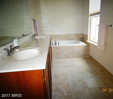 9839 Garden Ranges, Laurel, MD 20723 - photo 7