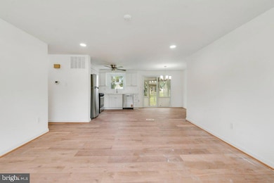 12901 Applecross Dr, Clinton, MD 20735 - photo 5