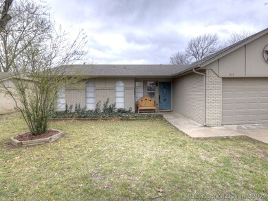 1117 W School Ct, Claremore, OK 74017 - photo 6