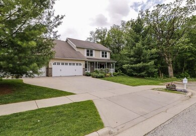 826 Ridge View Ln, Oregon, WI 53575 - photo 2