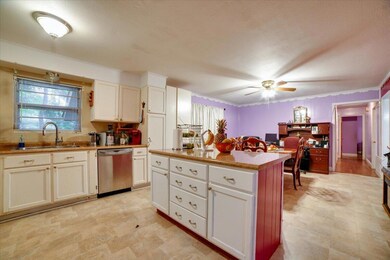 19-4041 Braddock St (19 of 34)