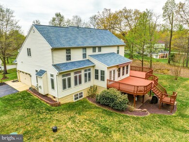 9490 Brittingham Ct, La Plata, MD 20646 - photo 7