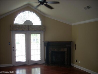 19 Pitlockry Place unit 17, Greensboro, NC 27407 - photo 6