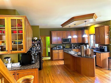 2484 Warwick Ct, Aurora, IL 60503 - photo 7