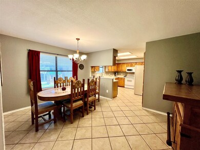 540 E 4th St, Joshua, TX 76058 - photo 6