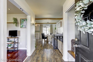 40038 Eagle Dr, Sterling Heights, MI 48310 - photo 3