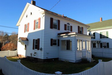 584 Summer St, Saint Johnsbury, VT 05819 - photo 2