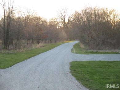 7630 N 1000 E, Walkerton, IN 46574 - photo 2