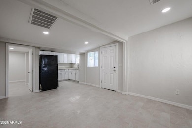 2721 E Willetta St unit B, Phoenix, AZ 85008 - photo 4