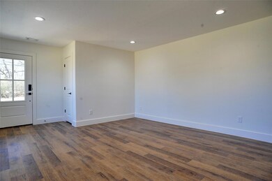 805 Layne Dr, Denison, TX 75020 - photo 4