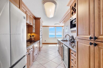 Aquarius unit 504S, Hollywood, FL 33019 - photo 5