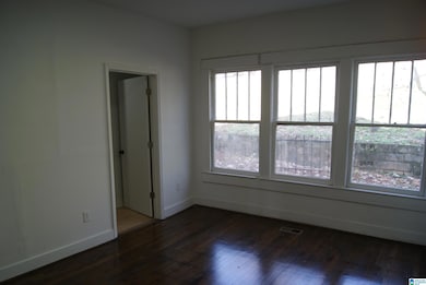 716 8th Ct W, Birmingham, AL 35204 - photo 5