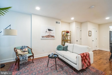 2425 Jasper St, Philadelphia, PA 19125 - photo 5