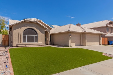 4226 E Rockledge Rd, Phoenix, AZ 85044 - photo 2