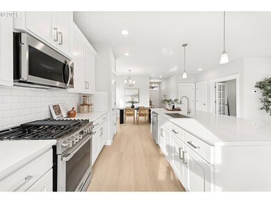 16426 SW Cambridge Ln, Durham, OR 97229 - photo 6