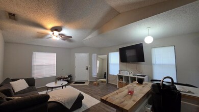 2818 Stoneway Ln unit A, Fort Pierce, FL 34982 - photo 6