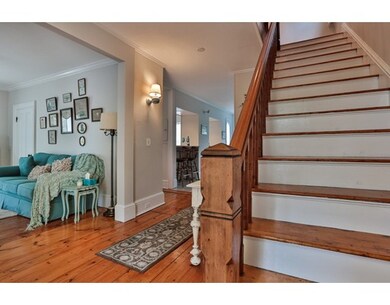 11 Winter St unit 2, Amesbury, MA 01913 - photo 5