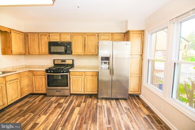 7887 Blue Gray Cir, Manassas, VA 20109 - photo 3