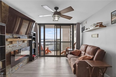 Cape Henry Towers unit 1109, Virginia Beach, VA 23451 - photo 2