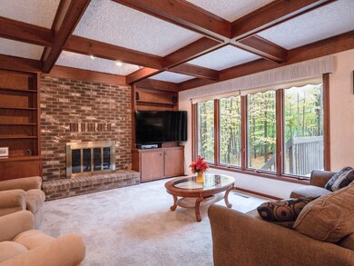 7123_Willow_Woods-36
