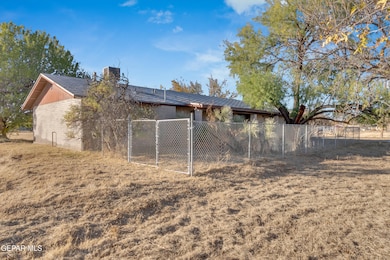 299 Tranquility St, Canutillo, TX 79835 - photo 2