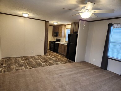 167 Birch unit 167, Highland, MI 48357 - photo 2