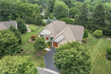 5734 Sabrina Cir, Allentown, PA 18104 - photo 2