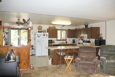 170 Branstetter Ln, Redding, CA 96001 - photo 3