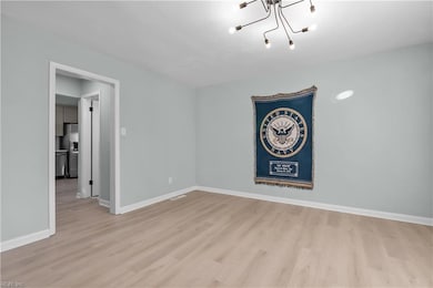 654 Minute Men Rd, Virginia Beach, VA 23462 - photo 5