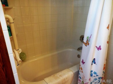New shower and tub combo