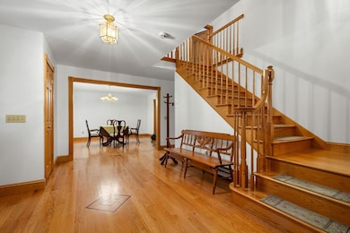 956 Poole St, Ludlow, MA 01056 - photo 4