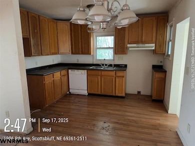 1906 8th Ave, Scottsbluff, NE 69361 - photo 3