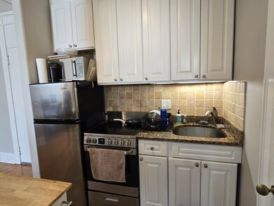 21 Beacon St unit 10C, Boston, MA 02108 - photo 2