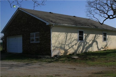 2519 SE Tater Peeler Rd, Lebanon, TN 37090 - photo 3