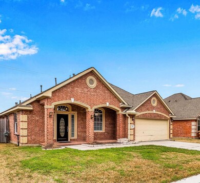 3108 Ashton Park Dr, Pearland, TX 77584 - photo 2