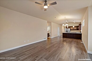 Living/Dining Area