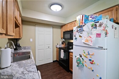 426 Colonial Dr, East Greenville, PA 18041 - photo 7