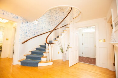 151 Crescent Rd, Burlington, VT 05401 - photo 4