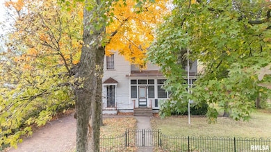 335 Buena Vista Ave, Pekin, IL 61554 - photo 3