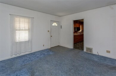 1315 56th St, Des Moines, IA 50311 - photo 4