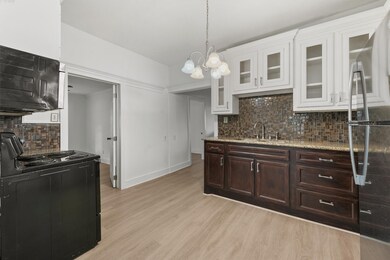 4029 Lucille St, Houston, TX 77026 - photo 6