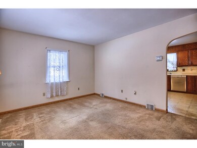 90 Oley Rd, Fleetwood, PA 19522 - photo 4