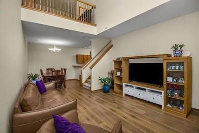 1562 Liberty Cir unit 2403, Shakopee, MN 55379 - photo 5