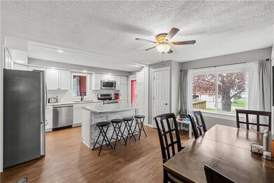 201 1st St, Haverhill, IA 50120 - photo 6